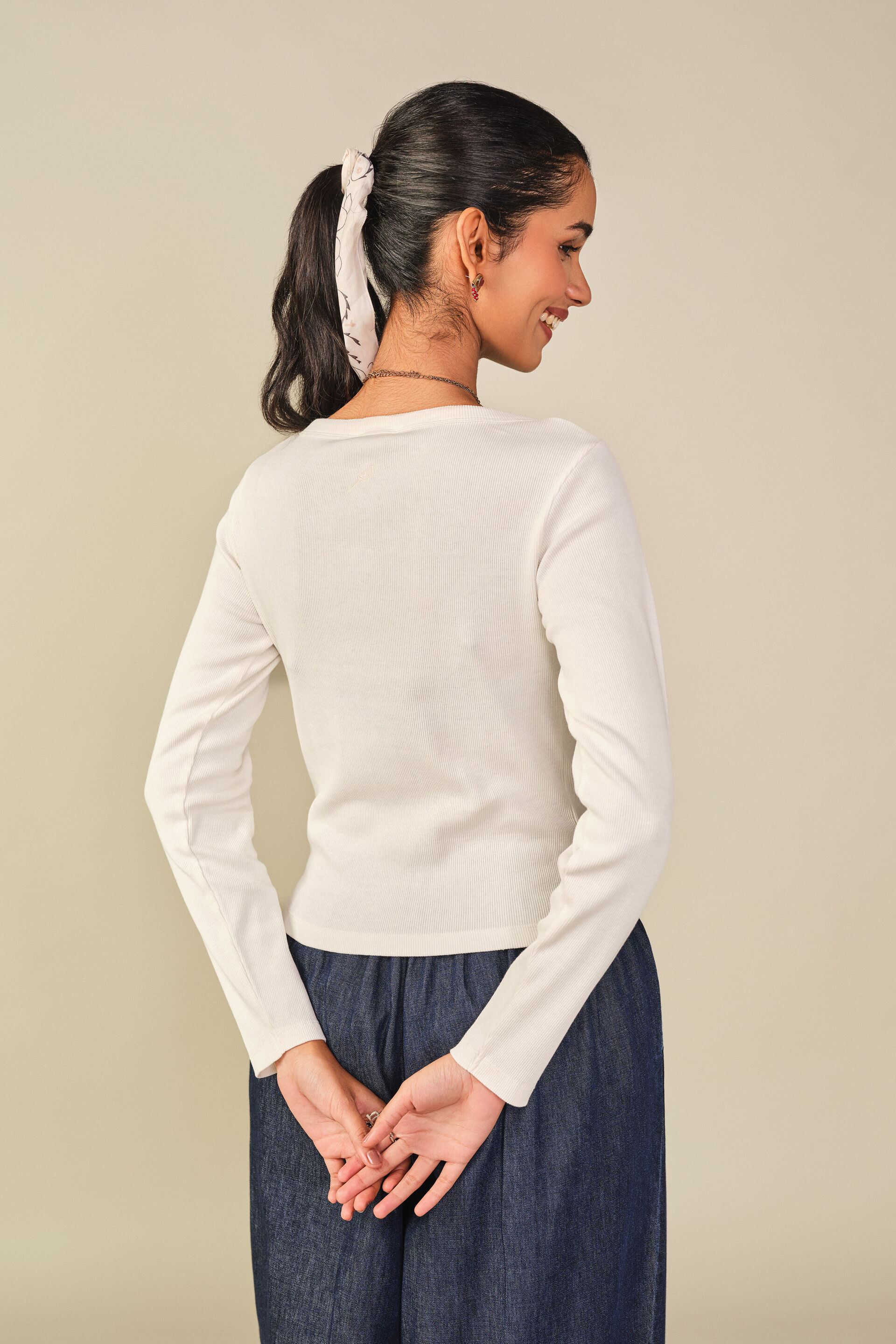 Bodycon Scoop Neck Top in Off White, Off White, image 5